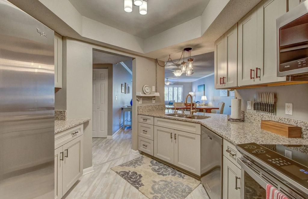 307 Yacht Harbor by Avantstay 5 Mins to Links Golf Course!