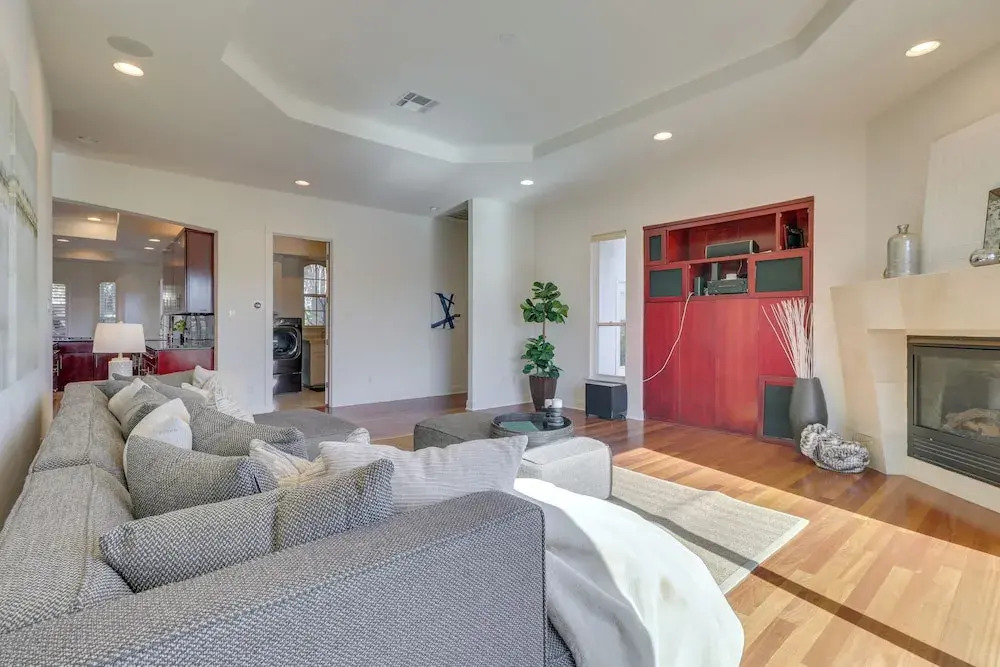 Patio, Pool and Views Spacious Hill Country Getaway