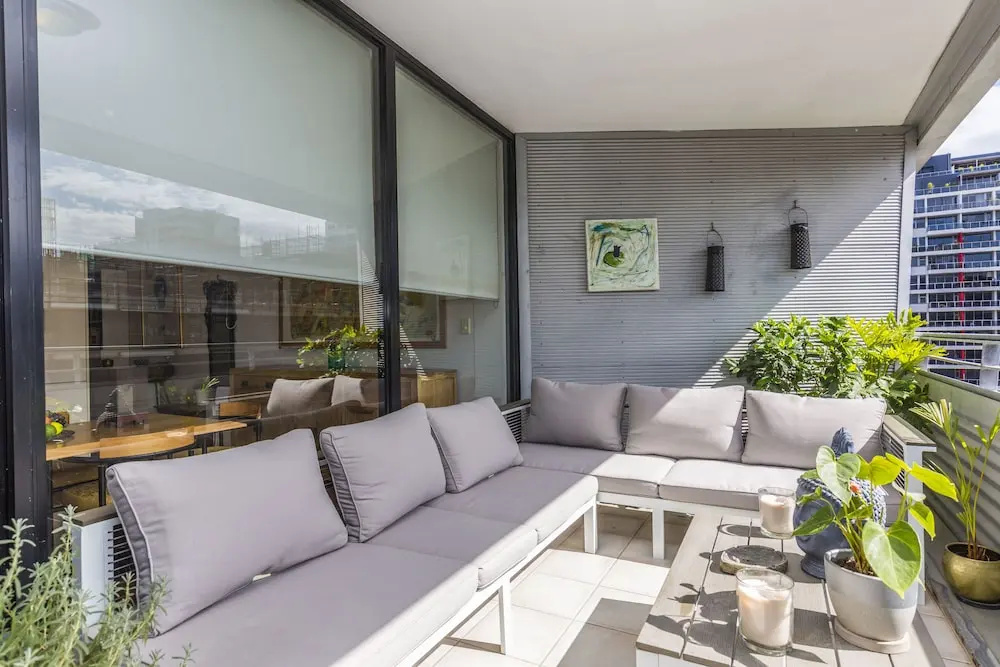 Sunny AC Sydney 2 Bedroom Apt