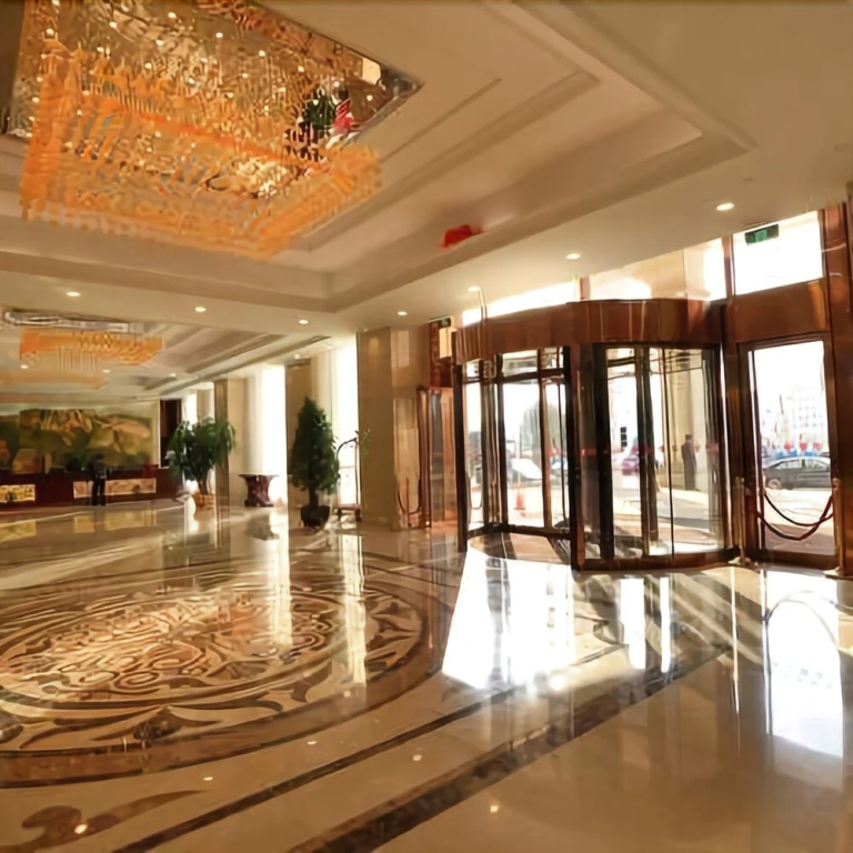 Hong Ji Hua Tian Hotel