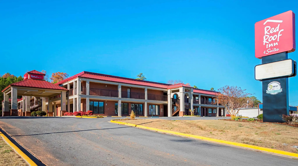 Red Roof Inn & Suites Scottsboro