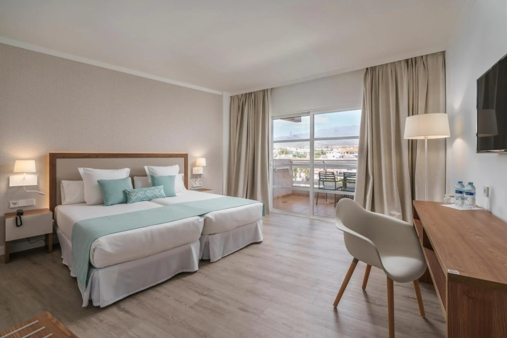 Hotel Puerto Palace