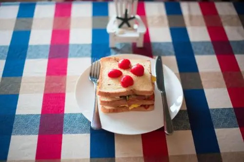 Haiyunjian Cafe Hostel
