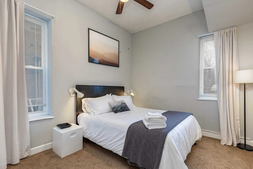 Updated CWE 1BR Near BJC by Zencity