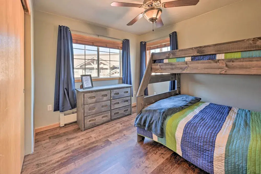 Steamboat Home w/ Garage, 1 Mi to Ski Resort