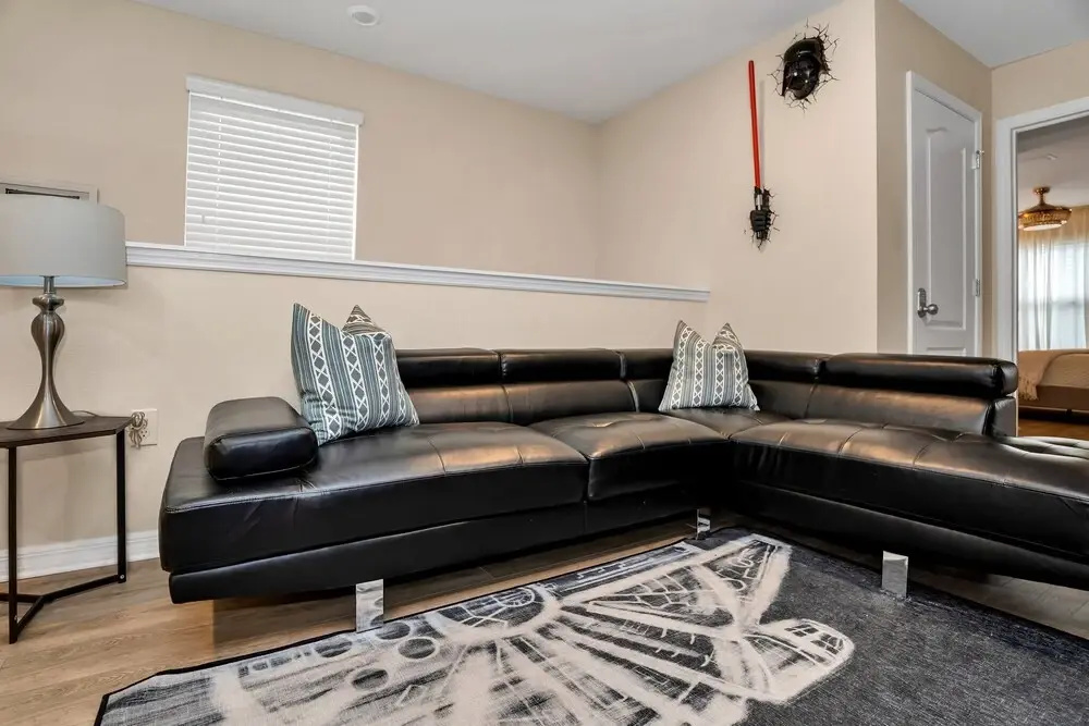 Private Conservation View With Theme Rooms and Beautiful Pool Area, Perfect for Families #5st4591
