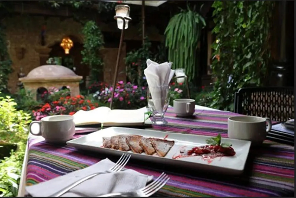 Hotel Genessis