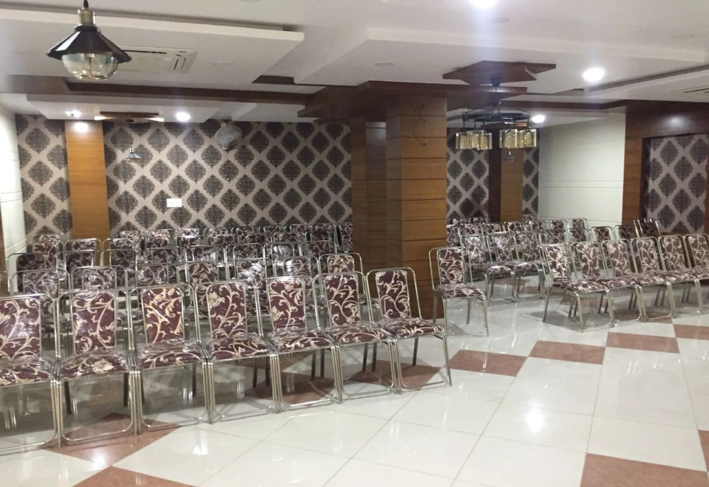 Hotel Olive Greens Near Jaipur International Airport