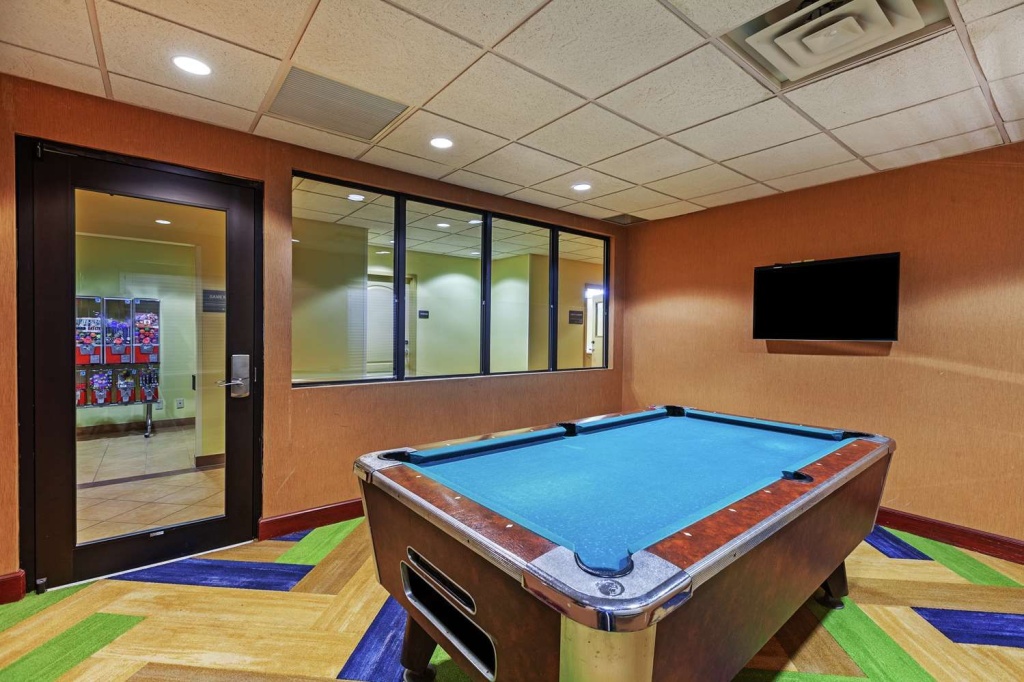 Hampton Inn & Suites Owasso