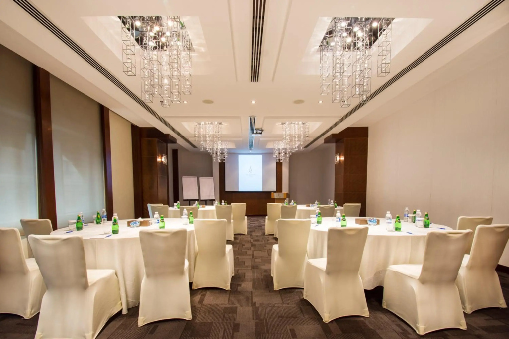 City Seasons Hotel & Suites Muscat