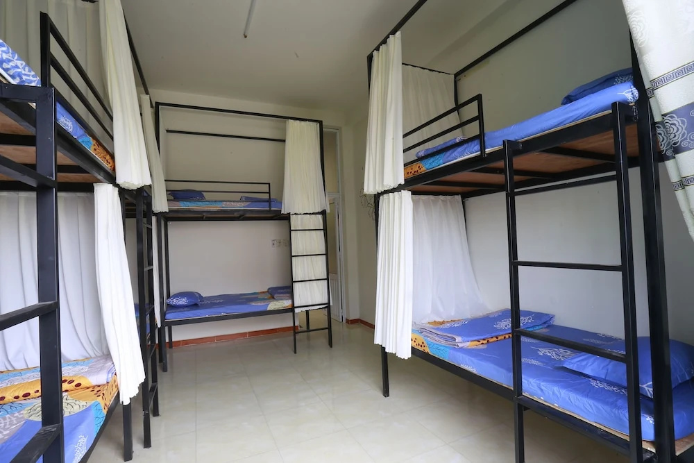 Santi Homestay DaNang