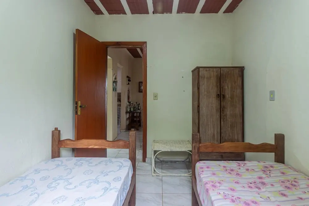 Casa de Campo com Piscina Sinuca e Churrasqueira