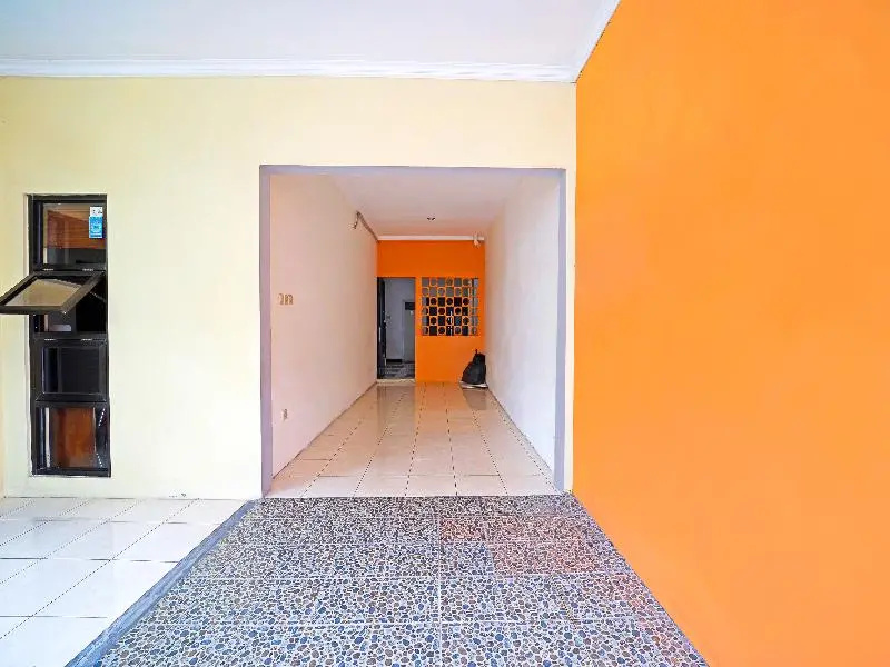 Tatti Inn Syariah Seturan RedPartner