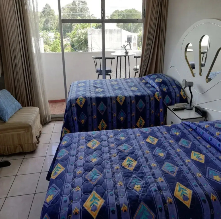Marianas Petit Hotel
