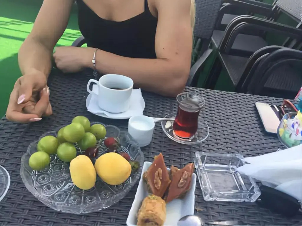 Golden Rose Hotel