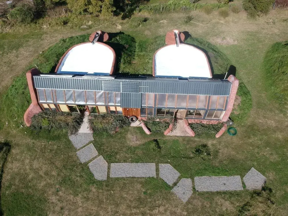 Caliu Earthship Ecolodge