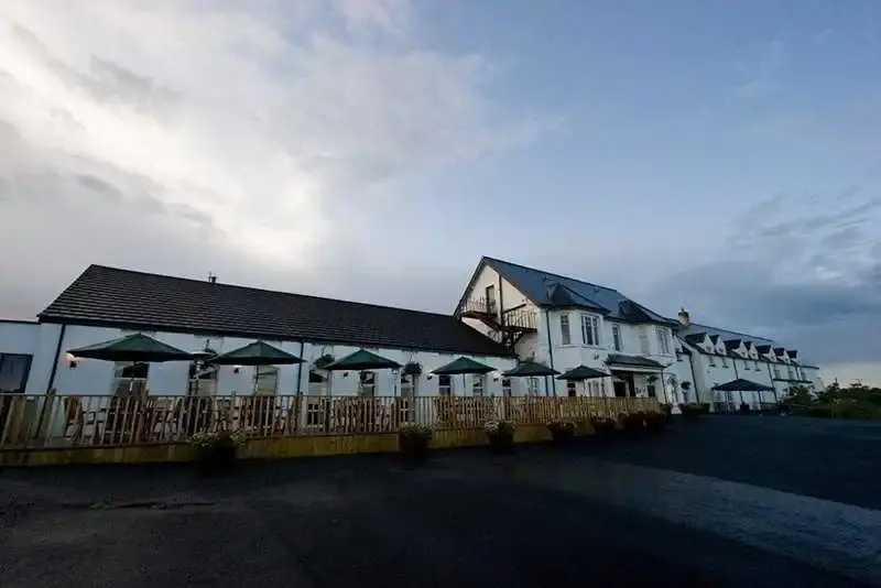 Highways Hotel