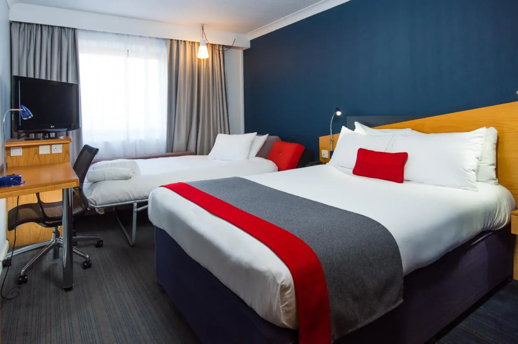 Holiday Inn Express Exeter East by IHG