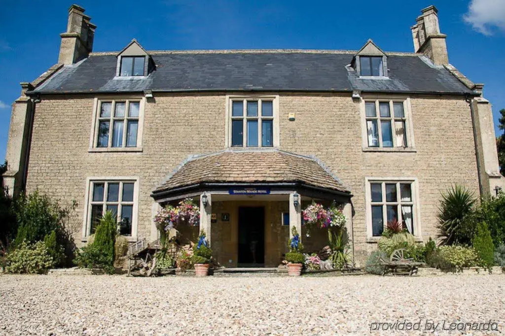 Stanton Manor Hotel