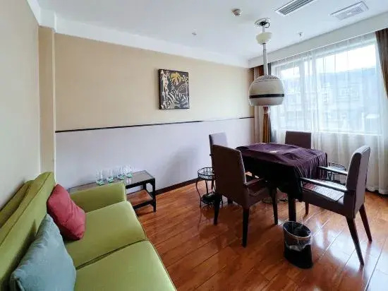 Tiange Theme Hotel (Jianzhong Branch)