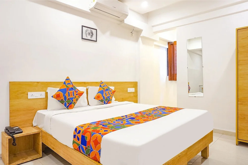 Safron Inn