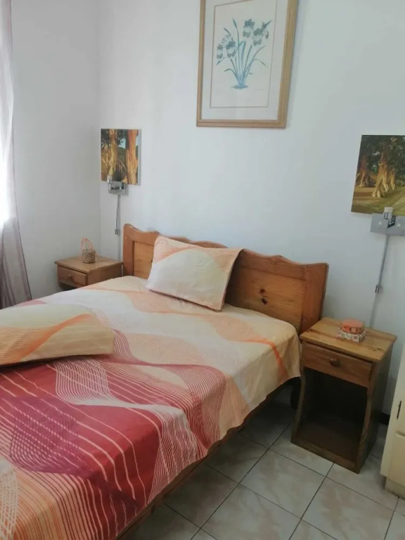 Roommate for rent in flic en flac