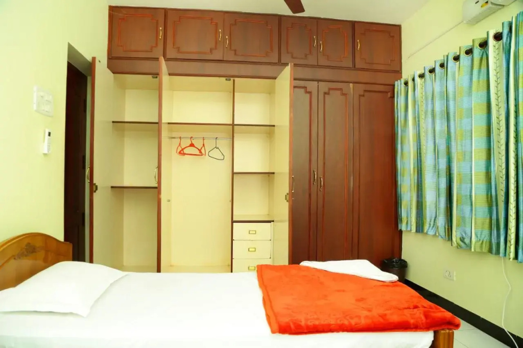 ZuriEL Suite GUEST HOUSE
