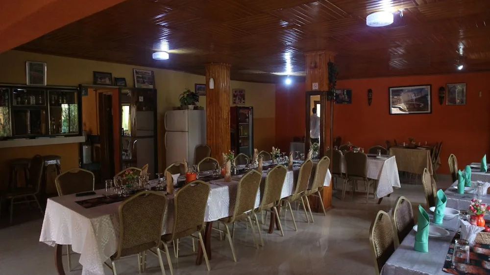 Relax Lodge
