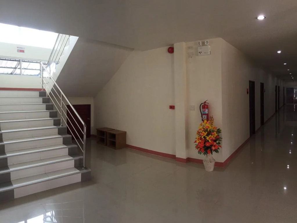 QBiz Hotel Kalasin