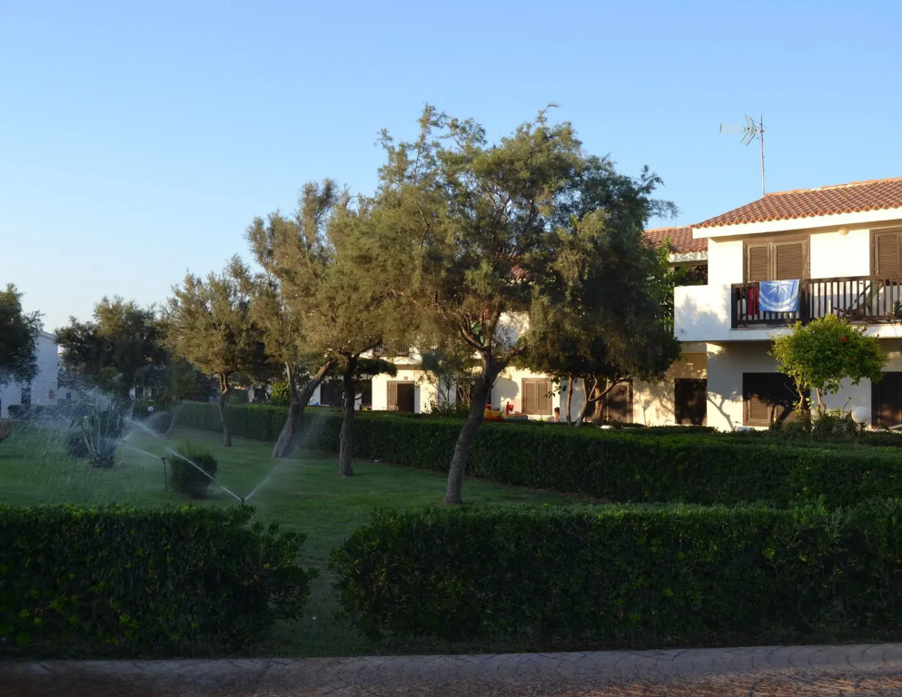 Kamarina Resort