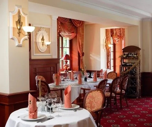 Hotel Palac Wisniewski