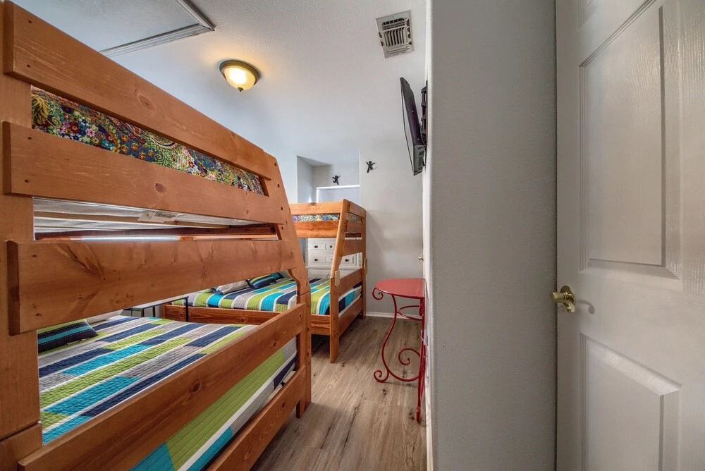 Guadalupe River Retreat RR 1324 4 Bedroom Home by RedAwning
