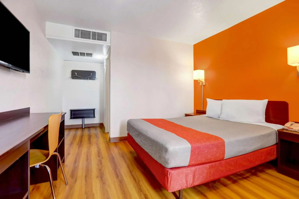 Motel 6 Grants, NM
