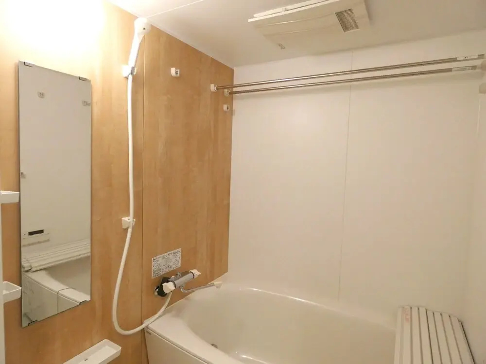 Alpha Square Minami 6 Jo 407