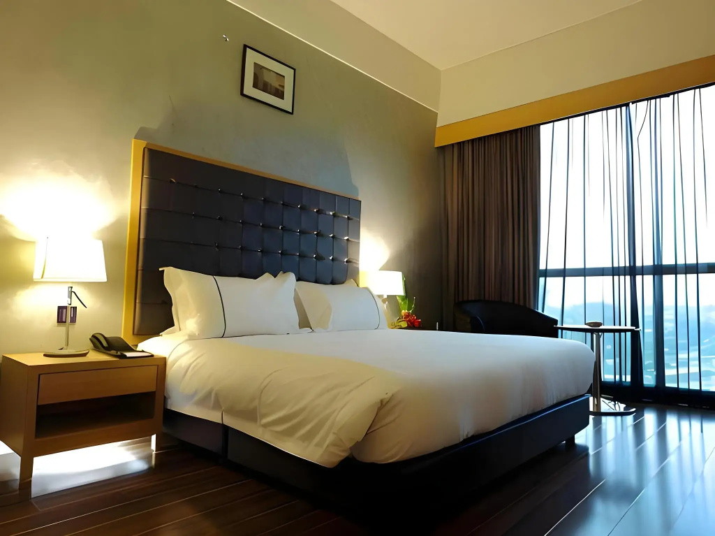 Symphony Suites