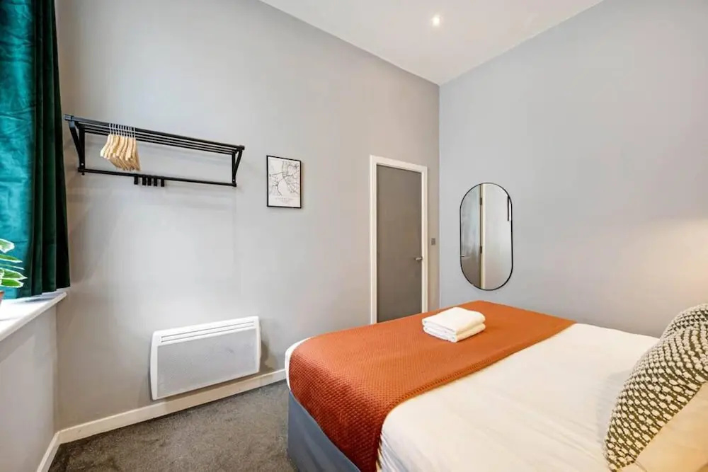 Host Apartments Halifax House II