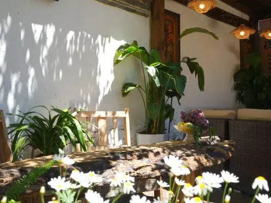 Lijiang Zifayu Designer Boutique Inn