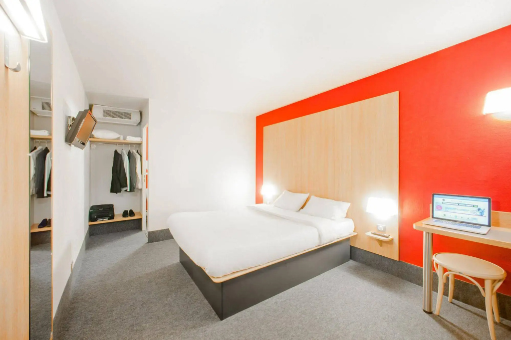B&B HOTEL Pontault Combault