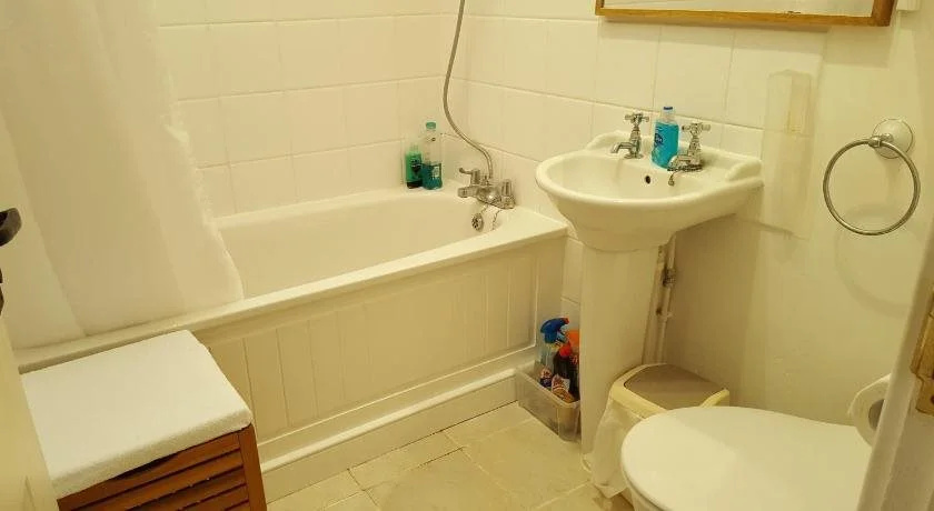 Follets B & B