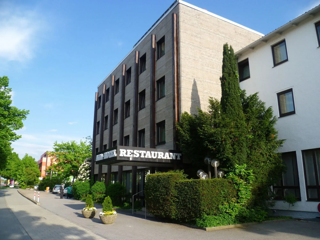 Avia Hotel