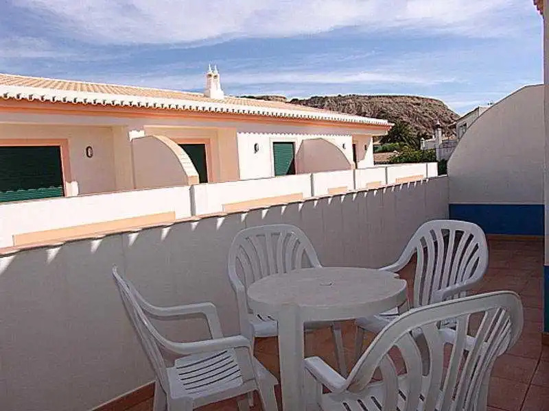 Oasis Beach Apartments