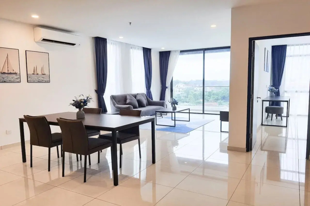 Ramada Suites by Wyndham The Straits Johor Bahru