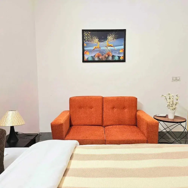 Lux Studio Epic Stay