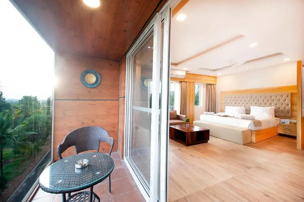 ABM Boutique Hotel - Near Kempegowda International Airport