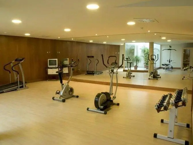 瓦伦西亚克松斯酒店