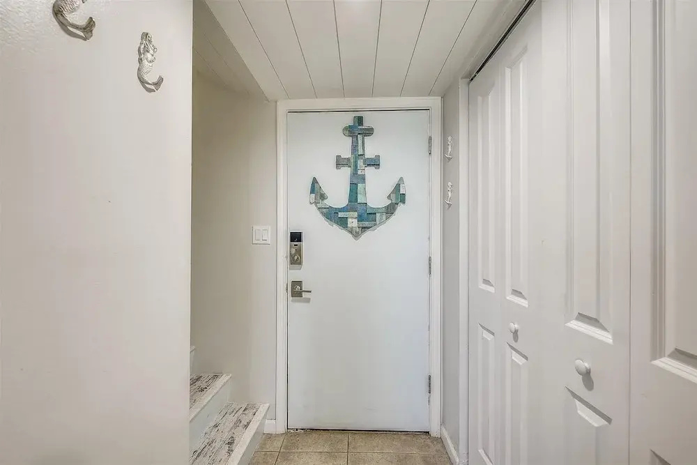 Pinnacle Port A502 - Updated 3 Bedroom . Free Fun! Boat Ramp Access! Condo by RedAwning