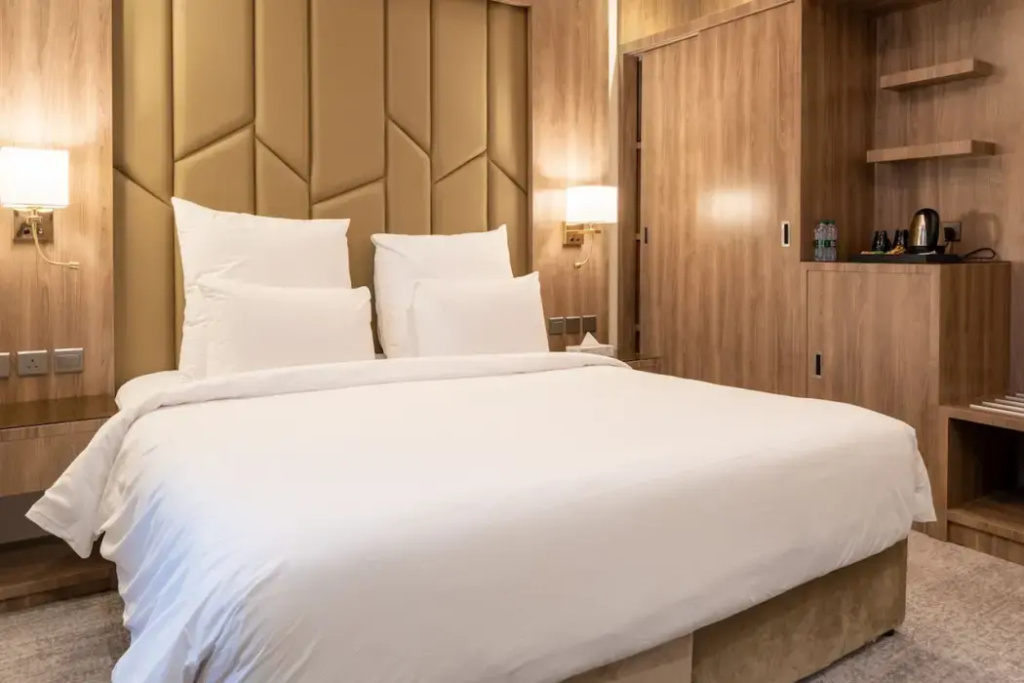 Tura Hotel AlNuzha- فندق ترى النزهة