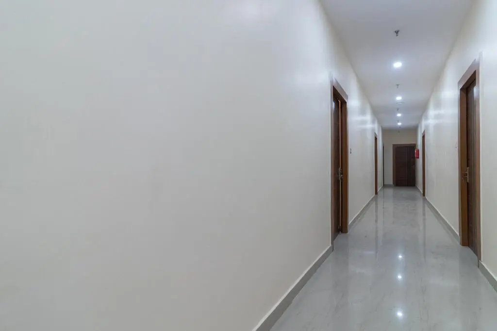 Vishwanath Palace by OYO Rooms