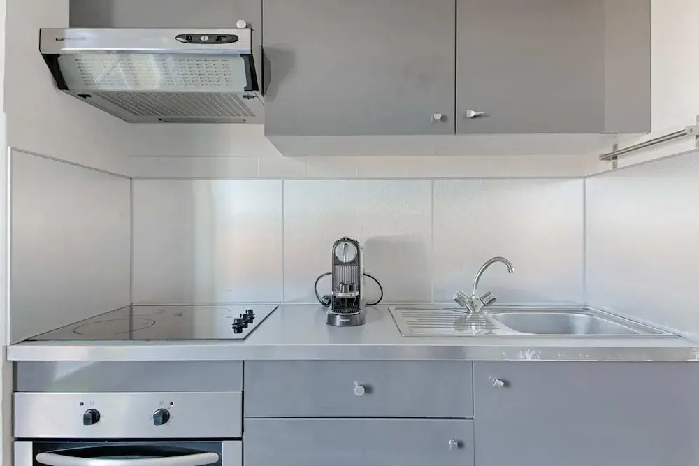 Nice 2 Room Apartment With Terrace - Vieux Nice