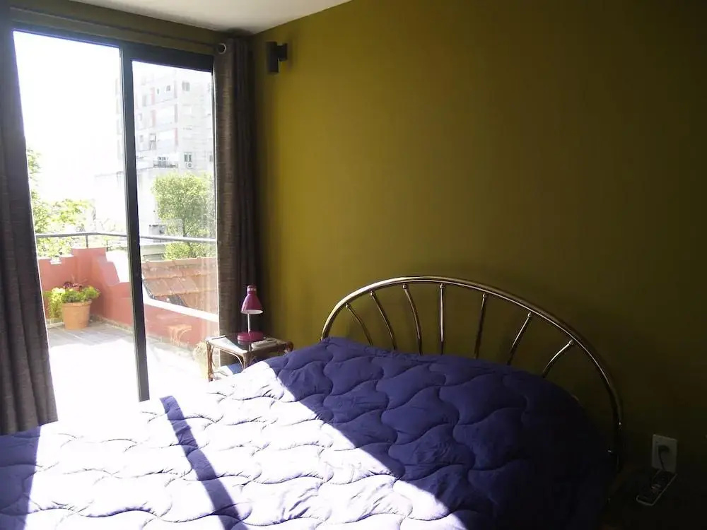 Una Noche Más B & B